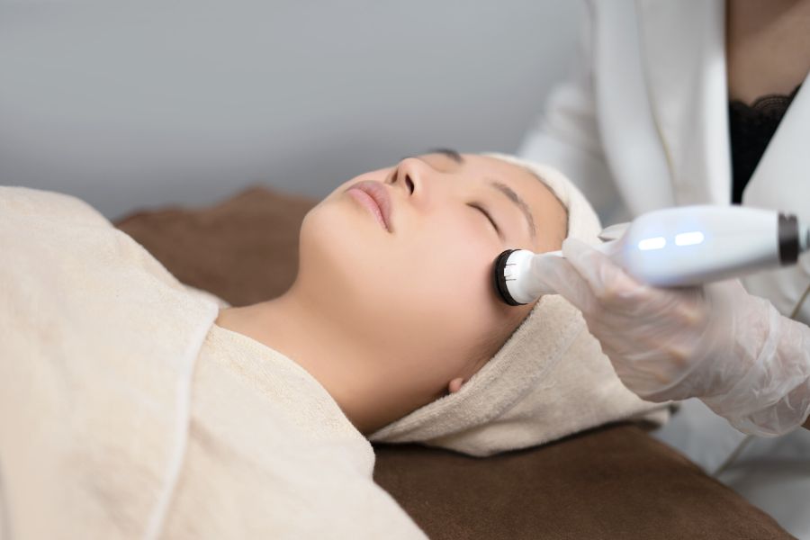 プラズマ美肌コース30分の施術イメージ｜フェイシャルエステ 岡谷市